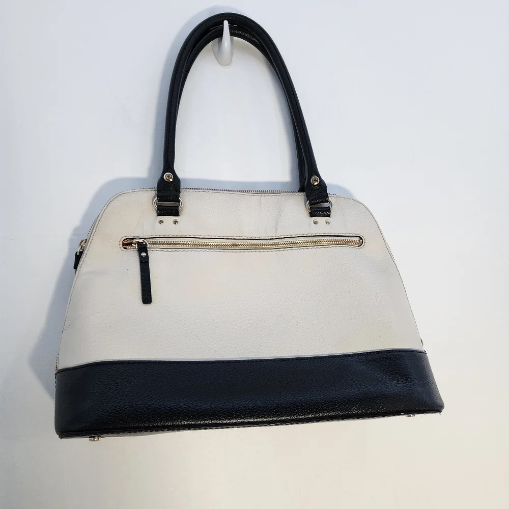 Kate Spade Black and White Satchel with Classic Design - Picture 9 of 16